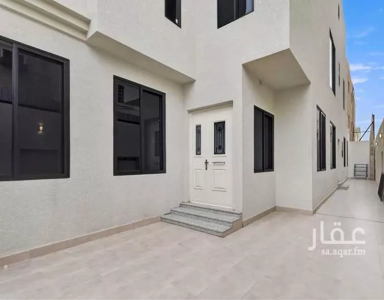 فيلا للبيع في حي طيبة, مدينة الدمام, المنطقة الشرقية 1 صورة