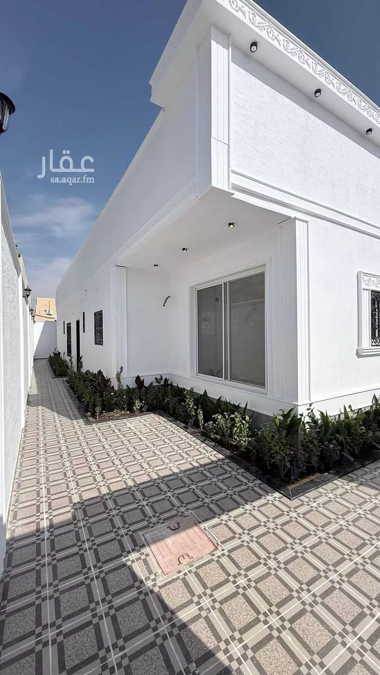 عمارة للبيع في شارع أبي عامر الأشعري ، حي المهدية ، الرياض ، منطقة الرياض صورة 3