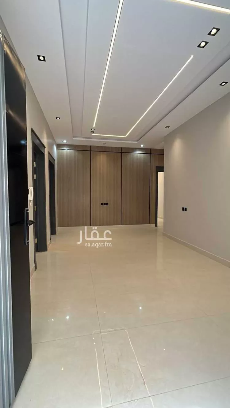 دور للبيع في شارع صالح الصباغ, حي الخليج, مدينة الرياض, منطقة الرياض صورة 4