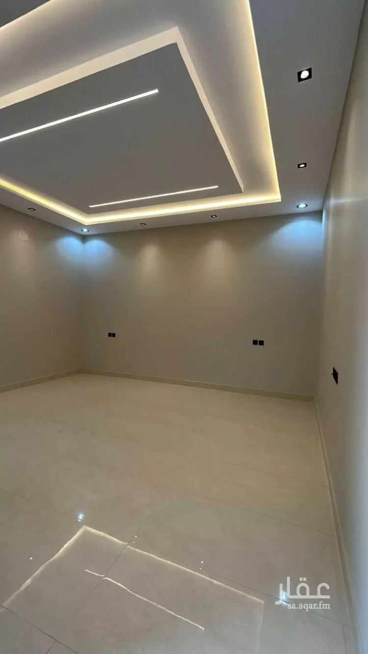 دور للبيع في شارع صالح الصباغ, حي الخليج, مدينة الرياض, منطقة الرياض صورة 3