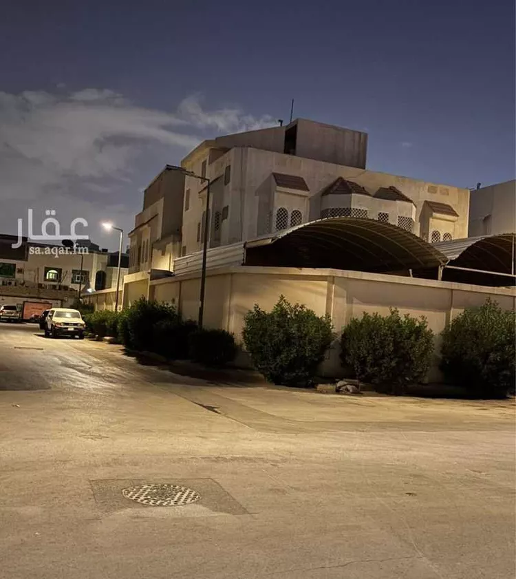 فيلا للبيع في شارع عبدالله بن عرفجة, حي العقيق, مدينة الرياض, منطقة الرياض صورة 2