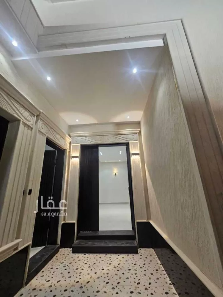 فيلا للبيع في شارع رقم 90, حي ظهرة لبن, مدينة الرياض, منطقة الرياض صورة 3