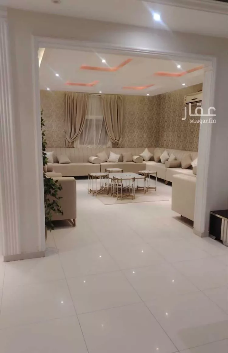 فيلا للبيع في شارع رقم 363, حي ظهرة لبن, مدينة الرياض, منطقة الرياض 8