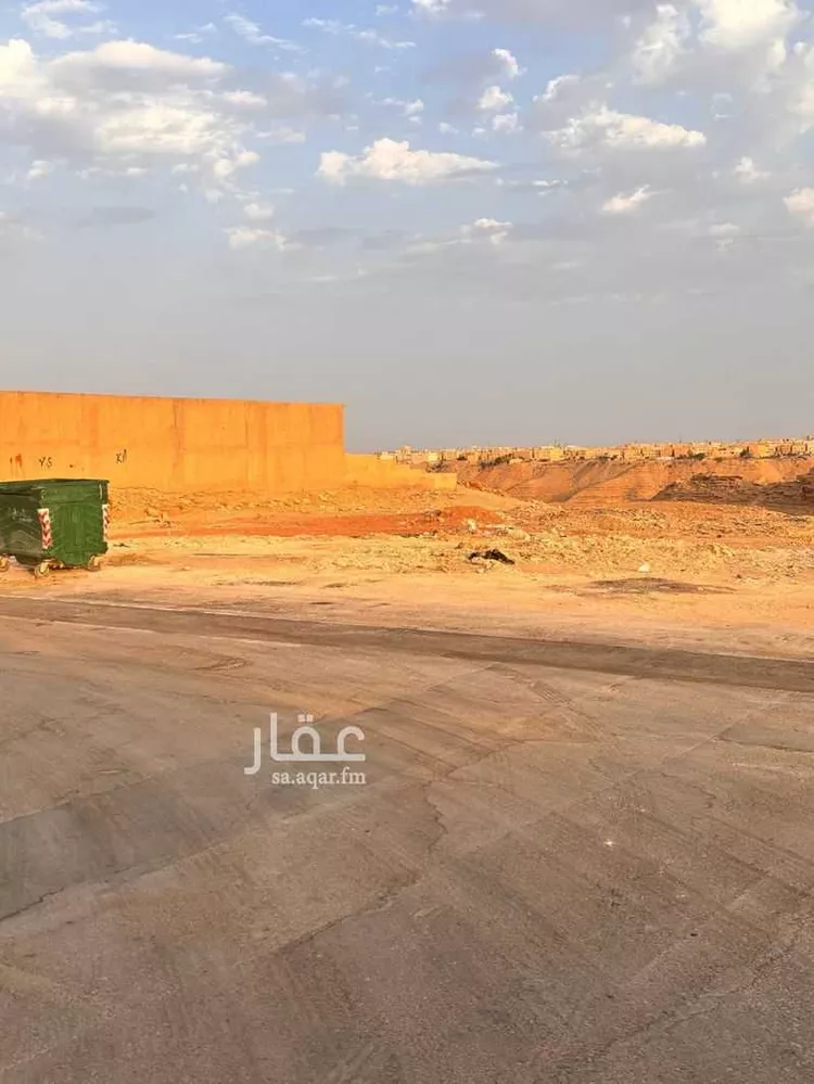أرض للبيع في شارع أحمد بن محمد الشعبي, حي المهدية, مدينة الرياض, منطقة الرياض صورة 4