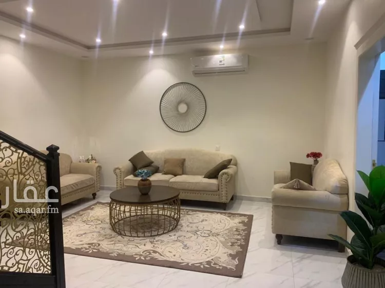 فيلا للبيع في شارع أبي علي الصيرفي, حي المهدية, مدينة الرياض, منطقة الرياض صورة 2