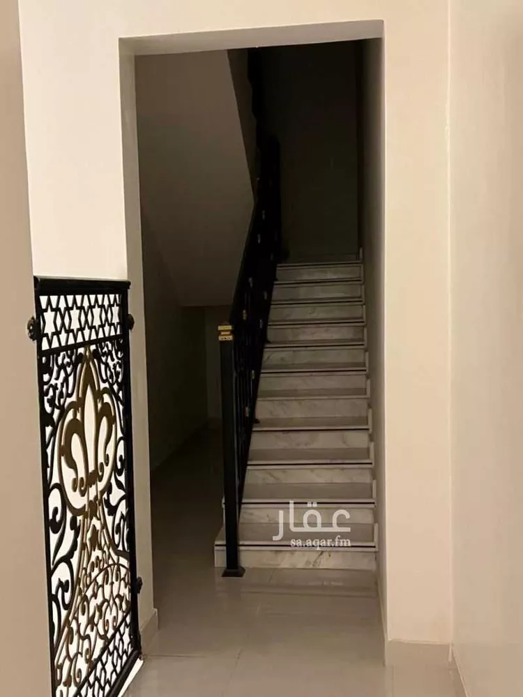 فيلا للإيجار في شارع أحمد بن قاسم, حي المهدية, مدينة الرياض, منطقة الرياض صورة 5