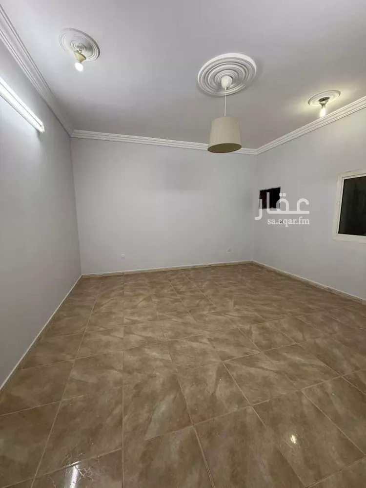 شقة للإيجار في شارع العباس بن جرير ، حي السنابل ، جدة ، جدة