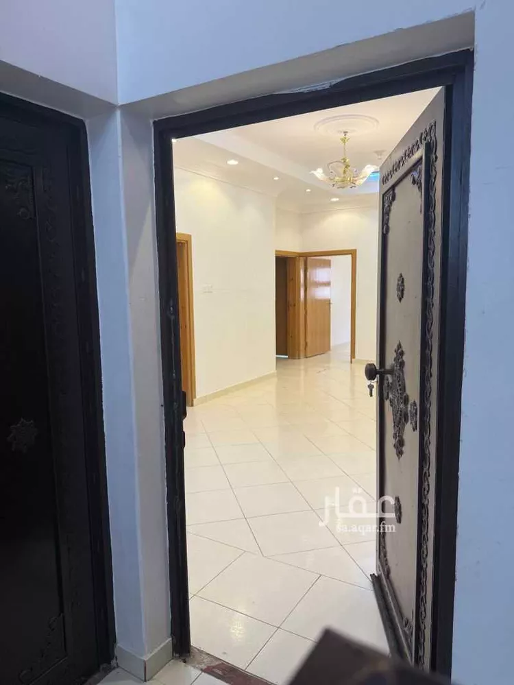 شقة للإيجار في شارع سعد بن الحارث ، حي الجامعيين ، خميس مشيط ، خميس مشيط