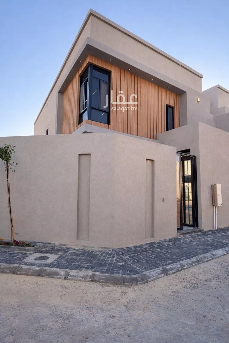 فيلا للبيع في شارع كلثوم بن الحصين, حي الشراع, مدينة الخبر, المنطقة الشرقية