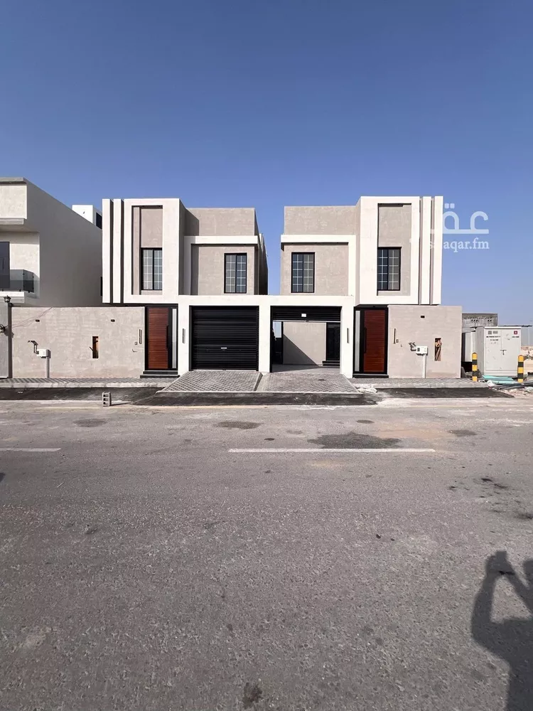 فيلا للبيع في شارع أبها, حي الشعلة, مدينة الدمام, المنطقة الشرقية
