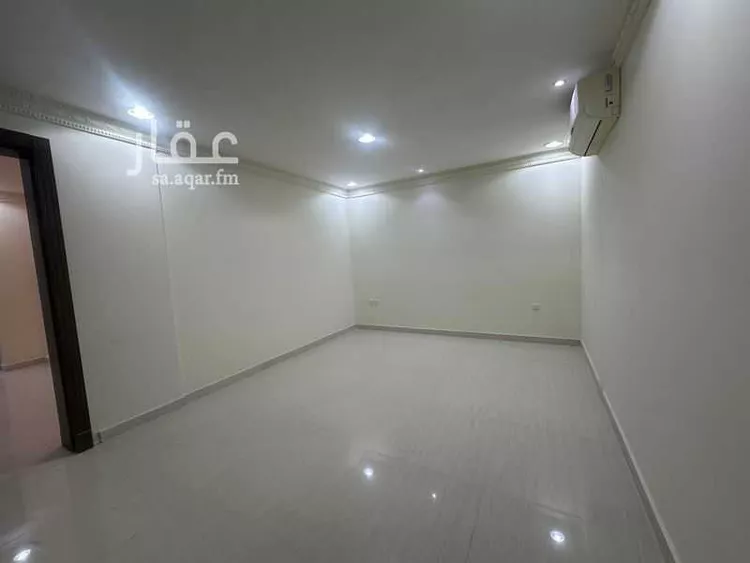 فيلا للإيجار في شارع تبراك ، حي الملك عبدالله ، الرياض ، منطقة الرياض