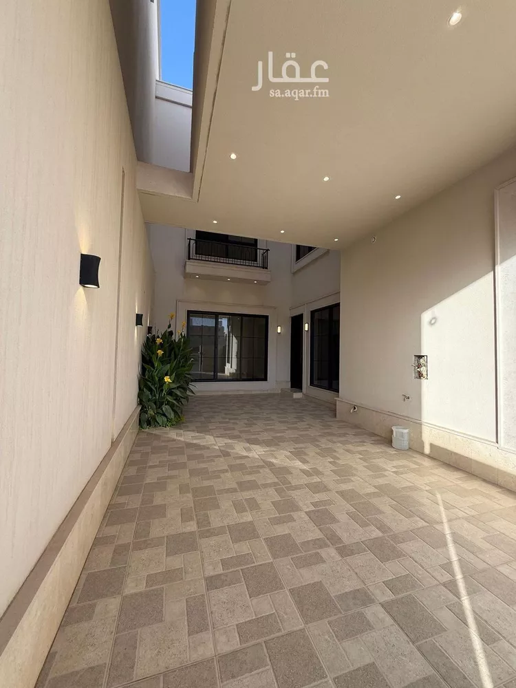 Villa for Sale in Riyadh Al Mahdiyah صورة 2