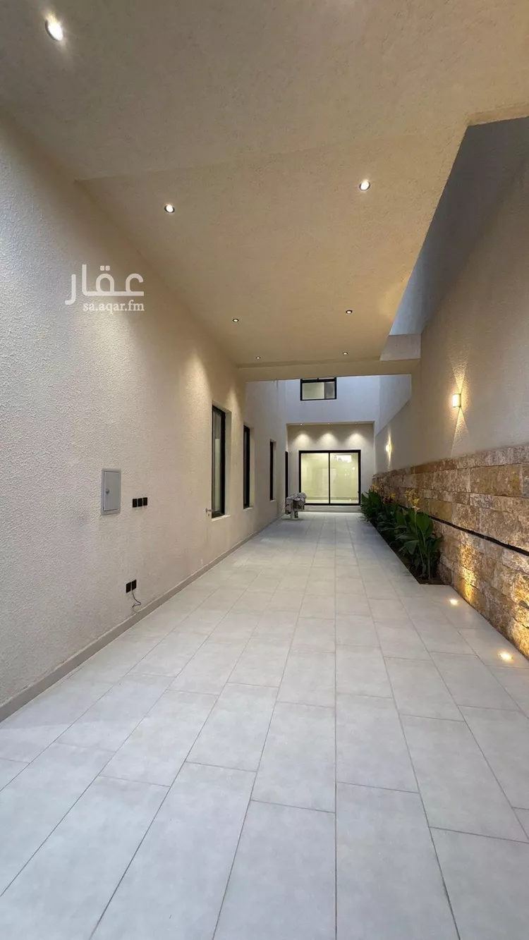 فيلا للبيع في شارع 405 المهدية, حي المهدية, مدينة الرياض, منطقة الرياض صورة 2