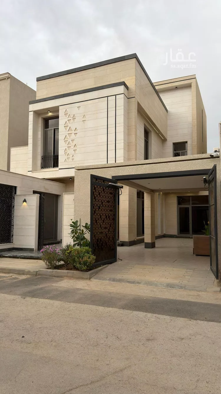Villa for Sale in Riyadh Al Mahdiyah