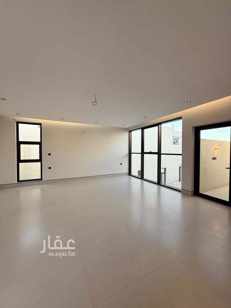 فيلا للبيع في شارع 405 المهدية, حي المهدية, مدينة الرياض, منطقة الرياض صورة 5