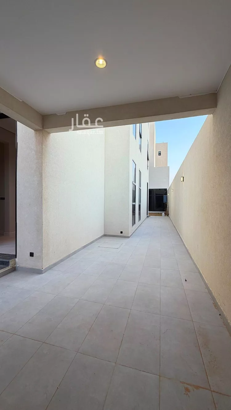 فيلا للبيع في شارع 405 المهدية, حي المهدية, مدينة الرياض, منطقة الرياض صورة 2