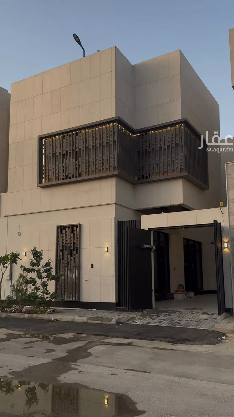 Villa for Sale in Riyadh Al Mahdiyah