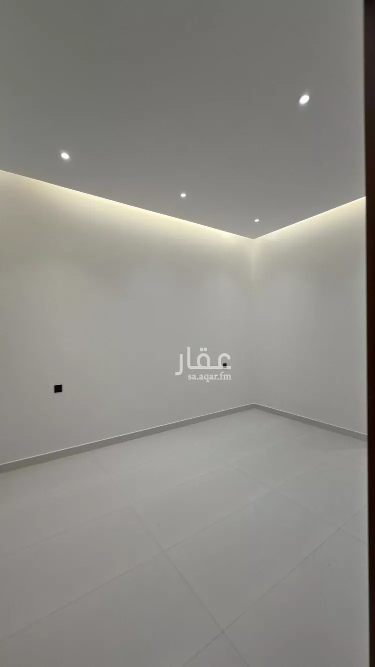 Villa for Sale in Riyadh Al Mahdiyah 10