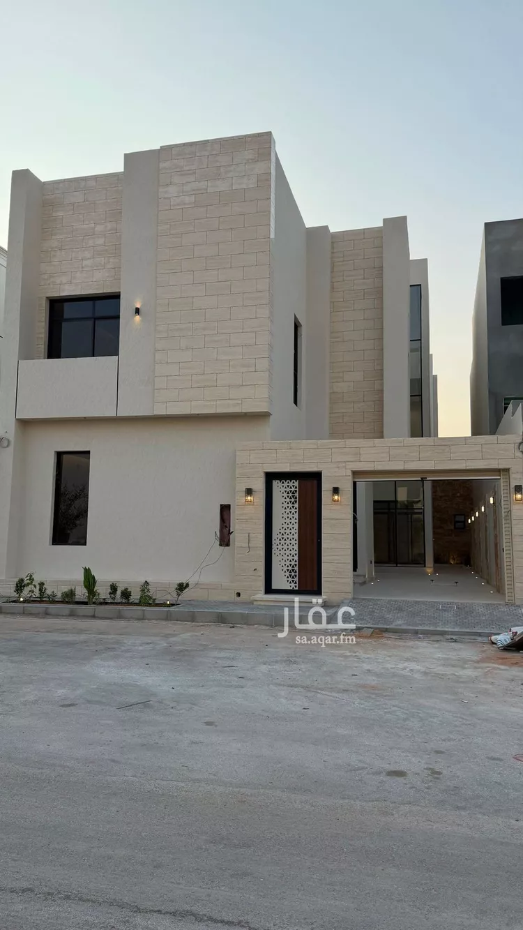 Villa for Sale in Riyadh Al Mahdiyah