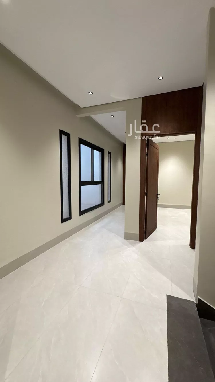 فيلا للبيع في شارع 405 المهدية, حي المهدية, مدينة الرياض, منطقة الرياض صورة 4