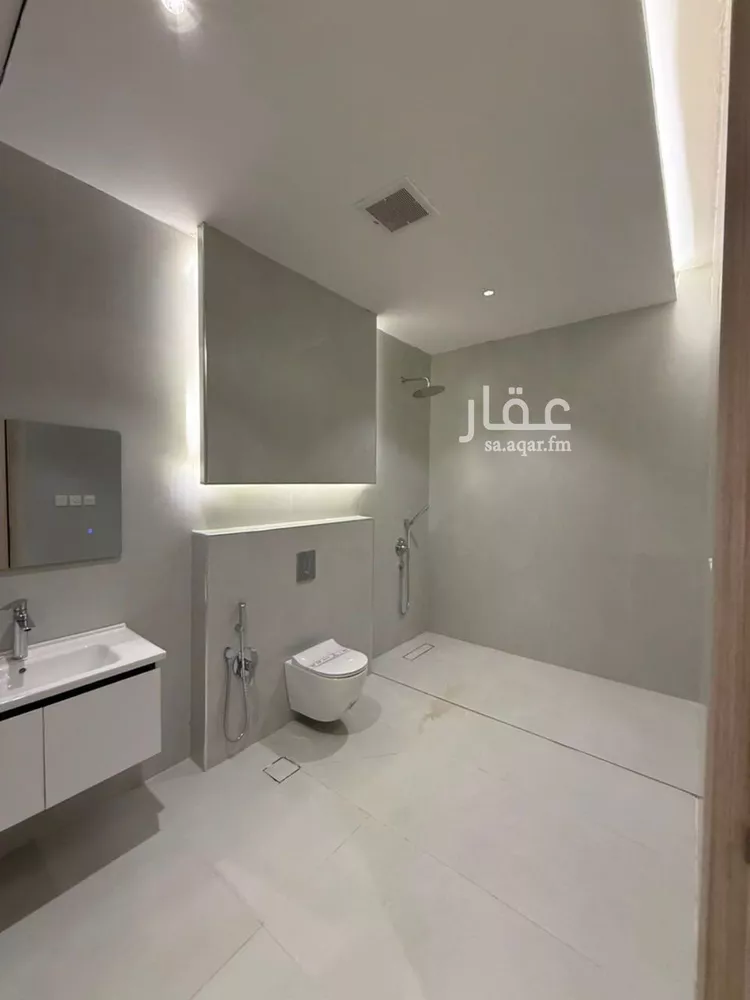 Villa for Sale in Riyadh Al Mahdiyah 10