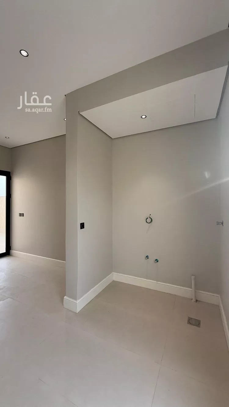 فيلا للبيع في شارع 405 المهدية, حي المهدية, مدينة الرياض, منطقة الرياض 9