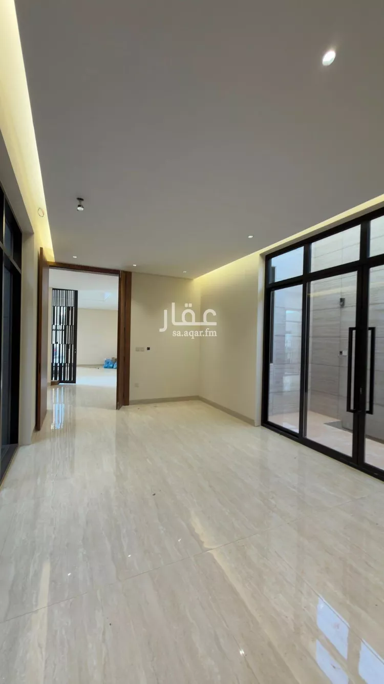 فيلا للبيع في شارع 405 المهدية, حي المهدية, مدينة الرياض, منطقة الرياض 8