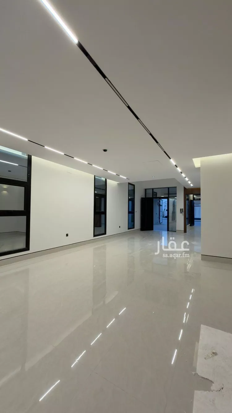 Villa for Sale in Riyadh Al Mahdiyah صورة 3