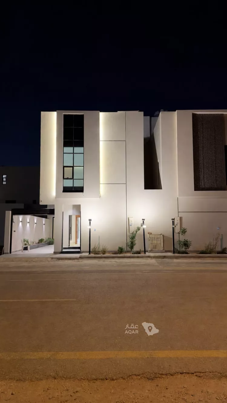 Villa for Sale in Riyadh Al Mahdiyah