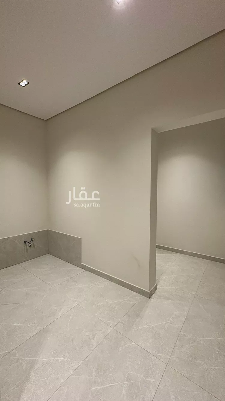 فيلا للبيع في شارع 405 المهدية, حي المهدية, مدينة الرياض, منطقة الرياض صورة 4