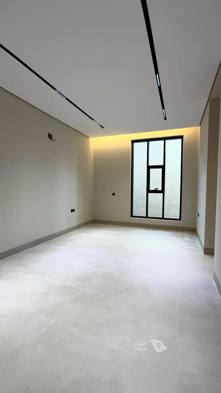 فيلا للبيع في شارع زينب بنت أبي سلمة, حي المهدية, مدينة الرياض, منطقة الرياض 12