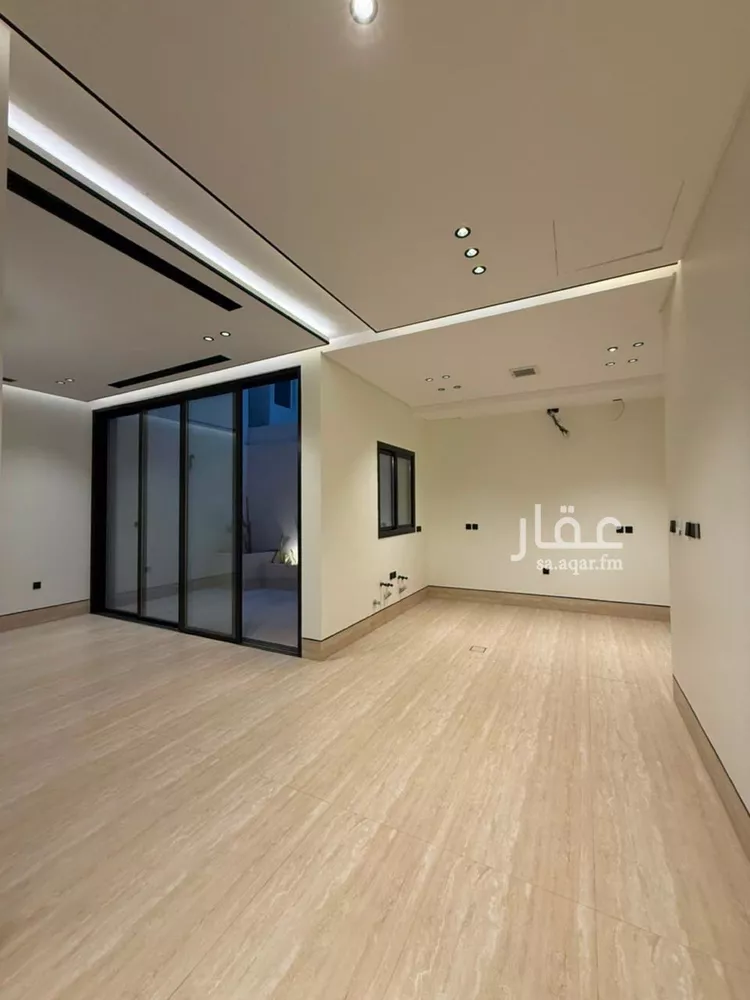 Villa for Sale in Riyadh Al Mahdiyah ุตูุฑุฉ 3