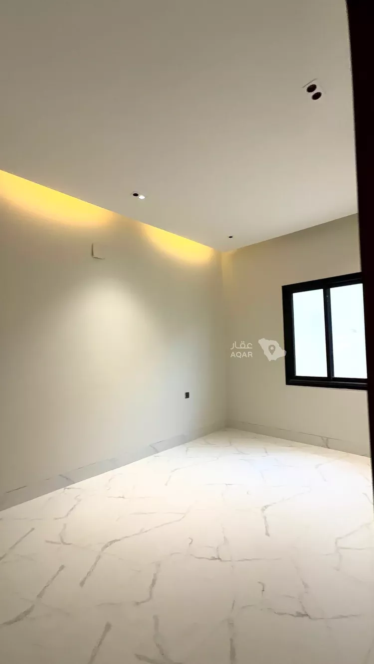 Villa for Sale in Riyadh Al Mahdiyah 10
