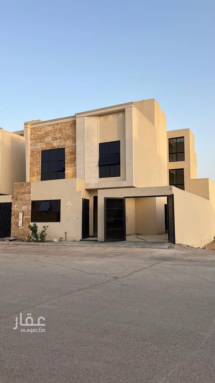 Villa for Sale in Riyadh Al Mahdiyah