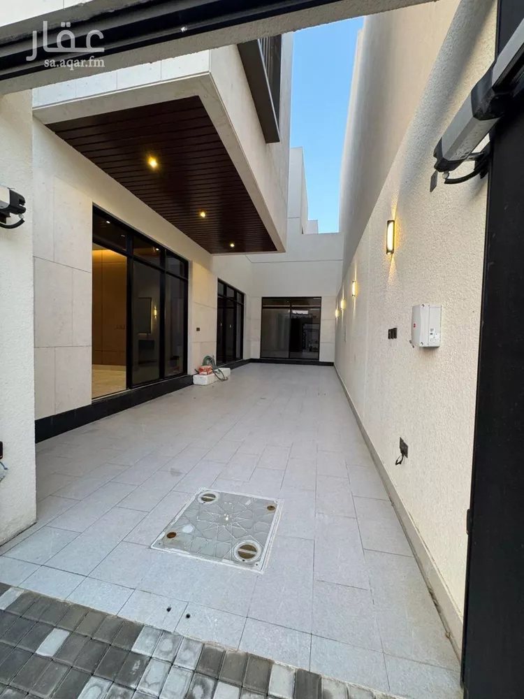Villa for Sale in Riyadh Al Mahdiyah صورة 2
