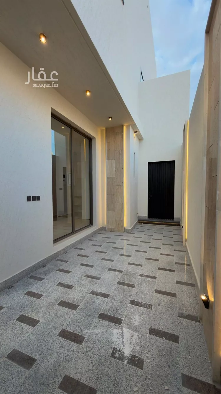 Villa for Sale in Riyadh Al Mahdiyah صورة 2