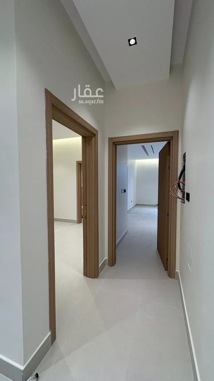 فيلا للبيع في شارع 405 المهدية, حي المهدية, مدينة الرياض, منطقة الرياض 7