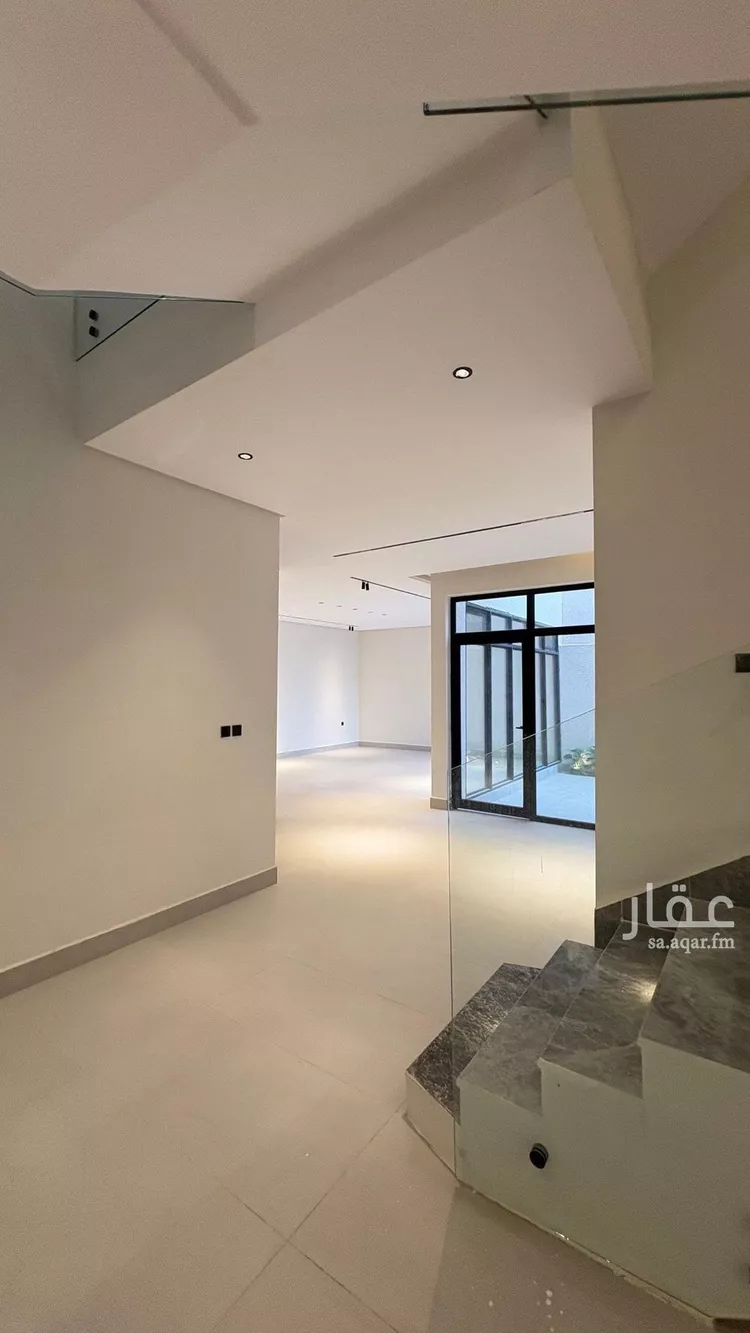 فيلا للبيع في شارع 405 المهدية, حي المهدية, مدينة الرياض, منطقة الرياض 12