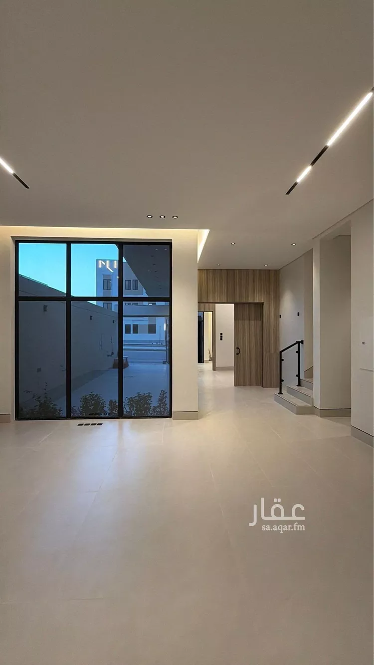 فيلا للبيع في شارع 405 المهدية, حي المهدية, مدينة الرياض, منطقة الرياض صورة 2