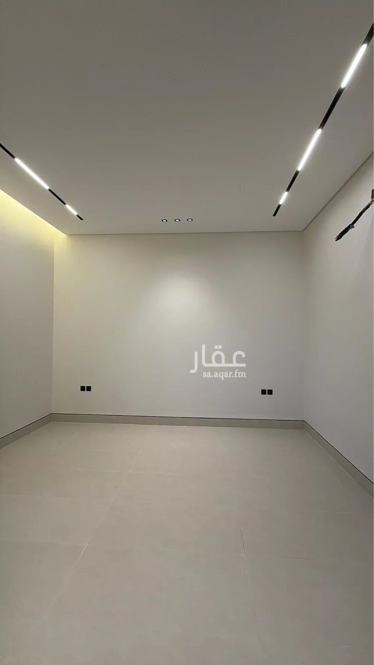 فيلا للبيع في شارع 405 المهدية, حي المهدية, مدينة الرياض, منطقة الرياض 12