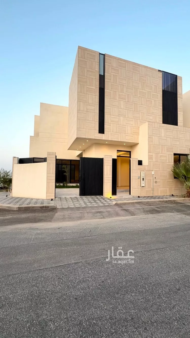Villa for Sale in Riyadh Al Mahdiyah