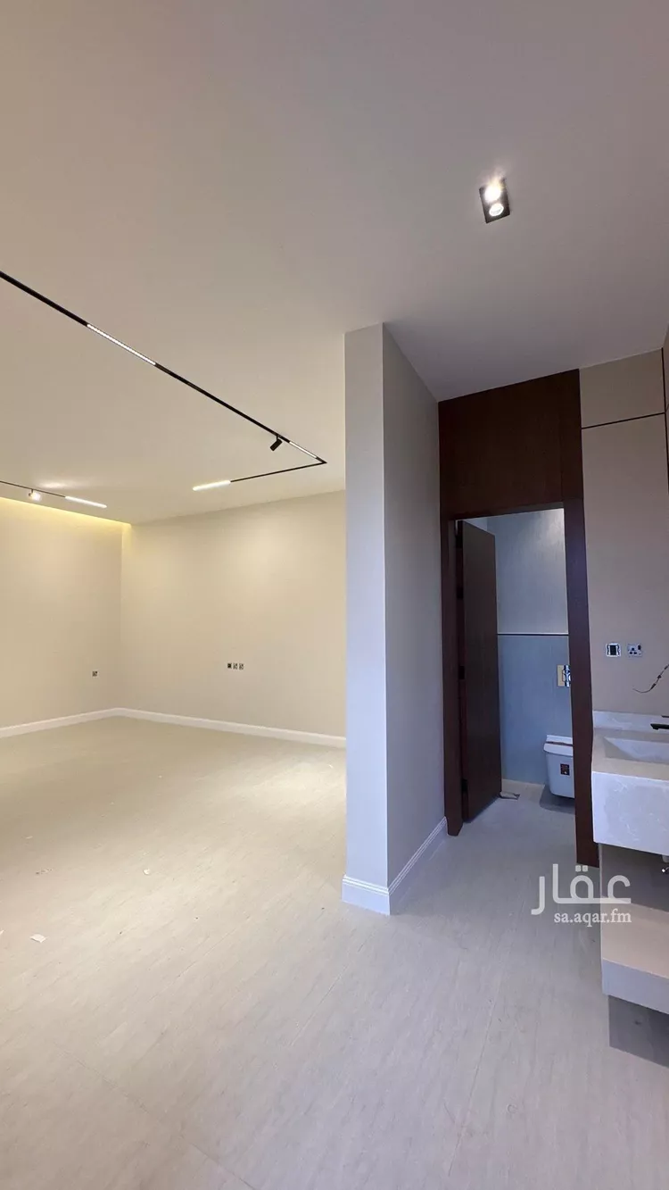 فيلا للبيع في شارع 405 المهدية, حي المهدية, مدينة الرياض, منطقة الرياض 11