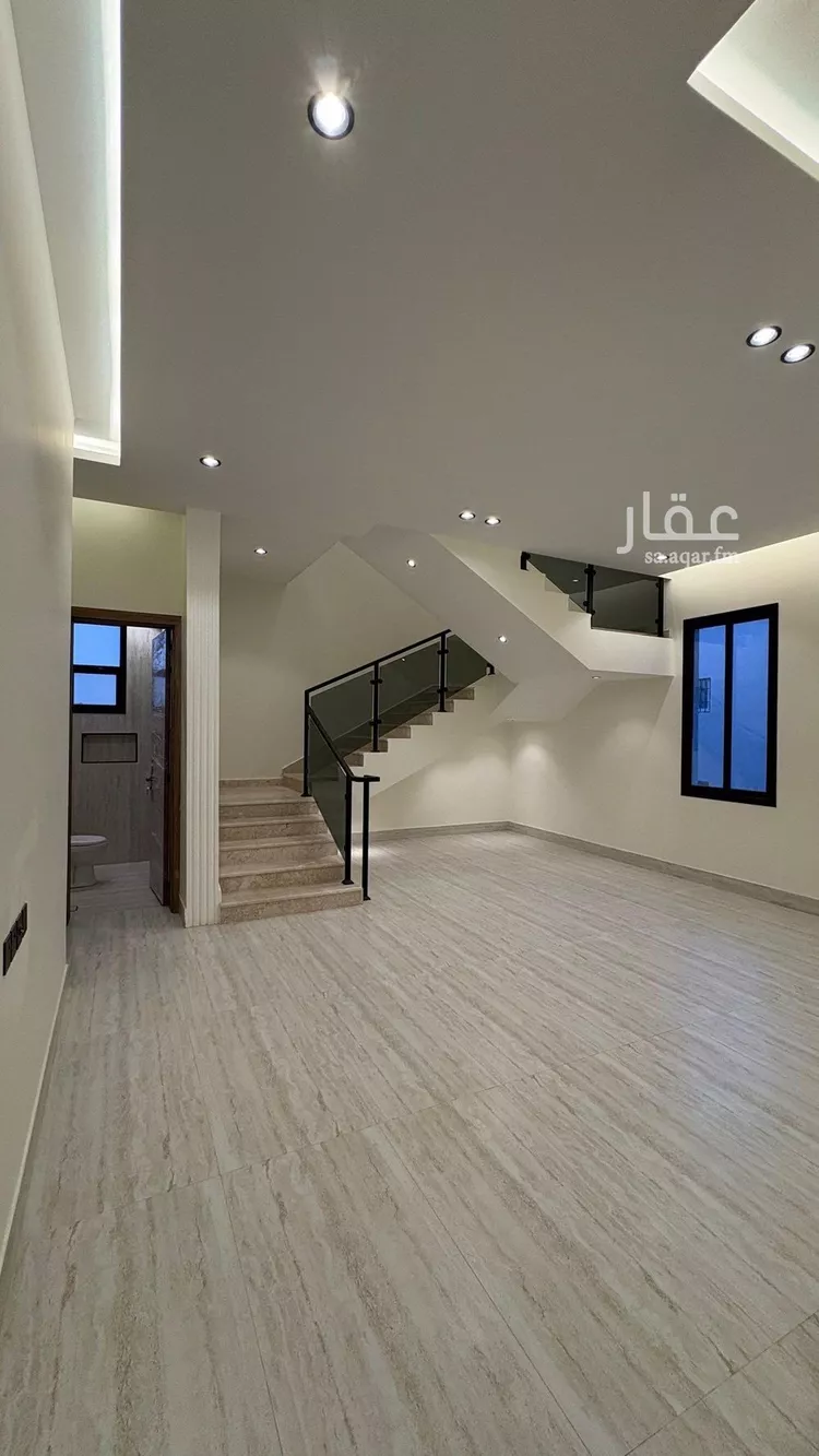 فيلا للبيع في شارع 405 المهدية, حي المهدية, مدينة الرياض, منطقة الرياض صورة 4