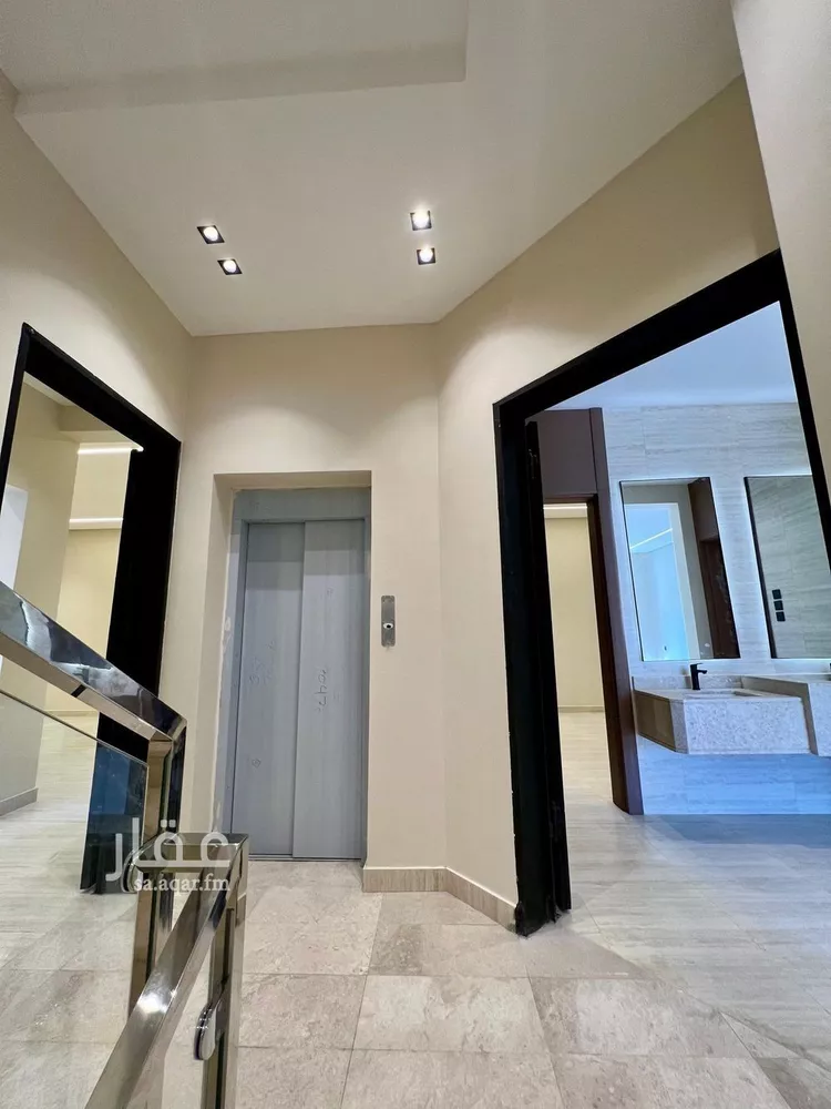 دور للبيع في شارع وادي النعيم, حي الروضة, مدينة ابها, منطقة عسير صورة 5