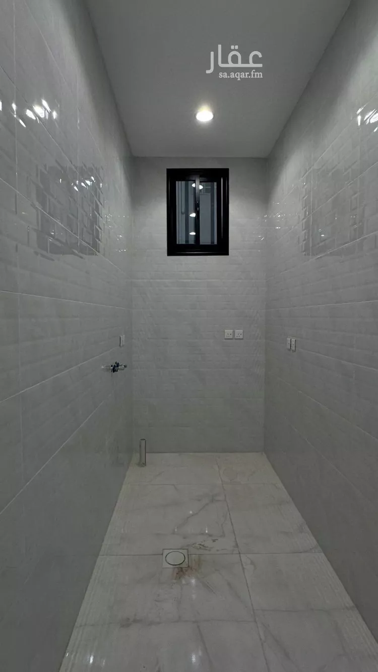 شقة للبيع في شارع دار الارقم, حي المروج, مدينة أبها, منطقة عسير صورة 4