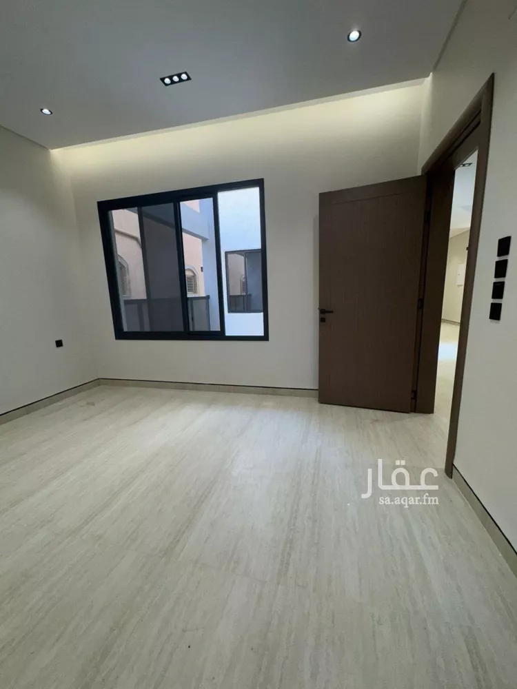 شقة للبيع في شارع الغائر, حي المروج, مدينة أبها, منطقة عسير صورة 2