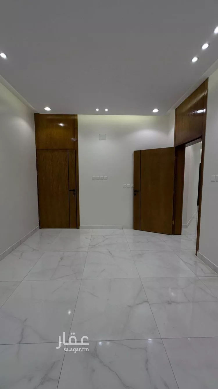 شقة للبيع في شارع دار الارقم, حي المروج, مدينة أبها, منطقة عسير صورة 3