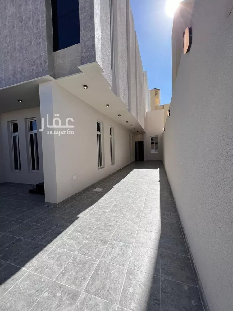 فيلا للبيع في شارع عبدالله ابن ساعدة الهذلي, حي الظرفة, مدينة خميس مشيط, منطقة عسير صورة 3