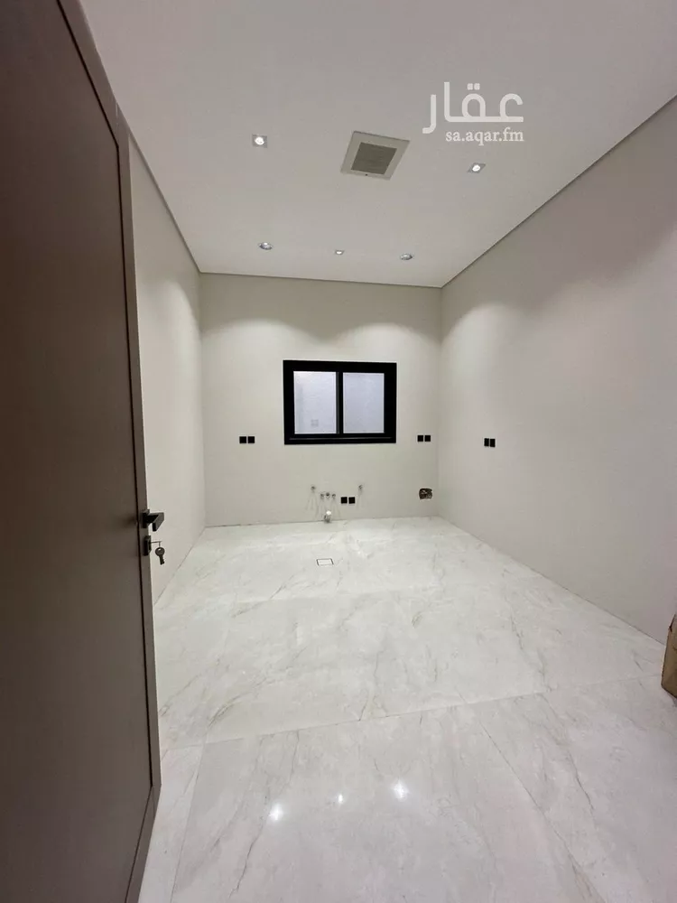 فيلا للبيع في شارع الراجحي, حي الظرفة, مدينة خميس مشيط, منطقة عسير صورة 3