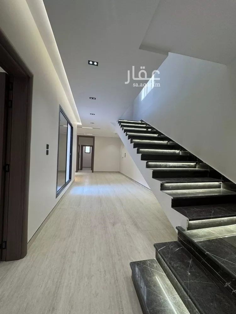 شقة للبيع في شارع الغائر, حي المروج, مدينة أبها, منطقة عسير صورة 5